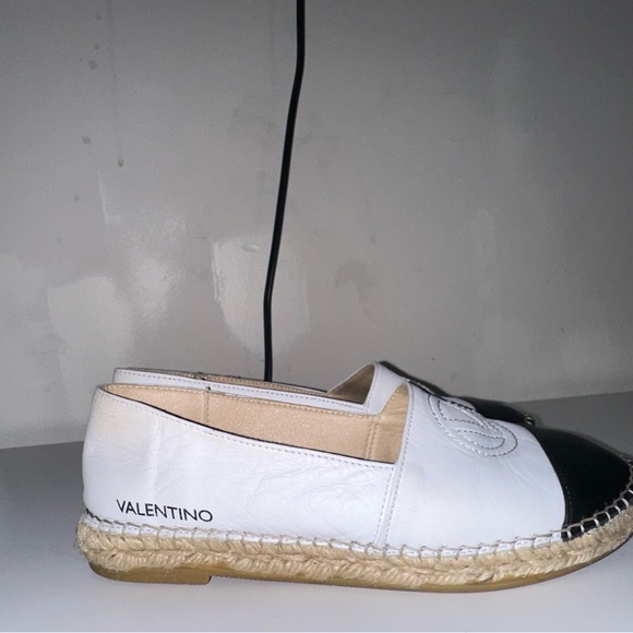 Mario Valentino Espadrilles size 6 pre owned - Picture 5 of 7